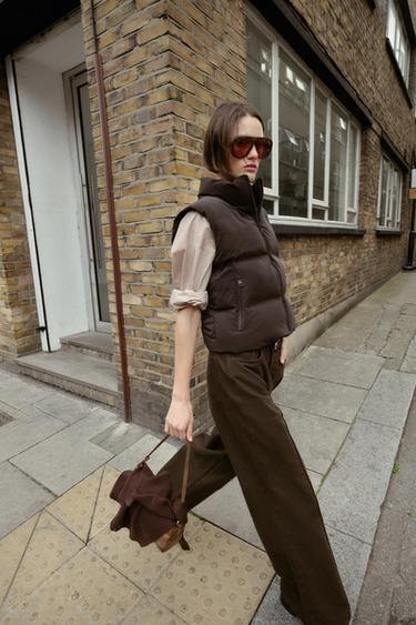 RUBBERISED PUFFER GILET - Brown by Zara