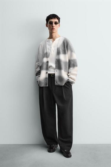 Zara {名称} - {颜色} - 0 图片