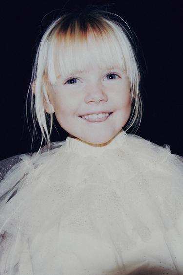 Zara {名称} - {颜色}