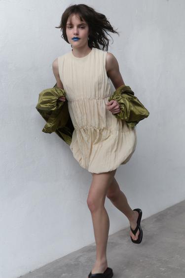 GATHERED BALLOON DRESS - Cream by Zara