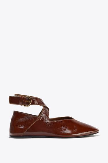 PATENT-EFFECT BALLET FLATS WITH BUCKLE - Brown by Zara - Image 0
