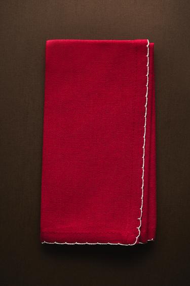 PACK OF SCALLOPED NAPKINS (PACK OF 2) - Red by Zara