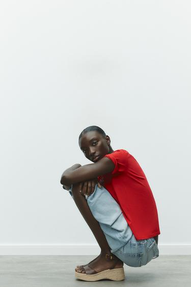 Zara {名称} - {颜色} - 0 图片