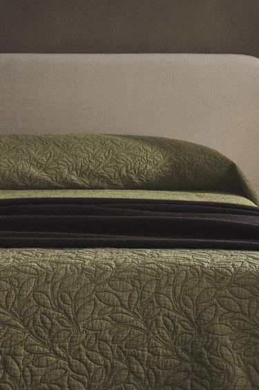 PADDED LEAF QUILT - Green by Zara