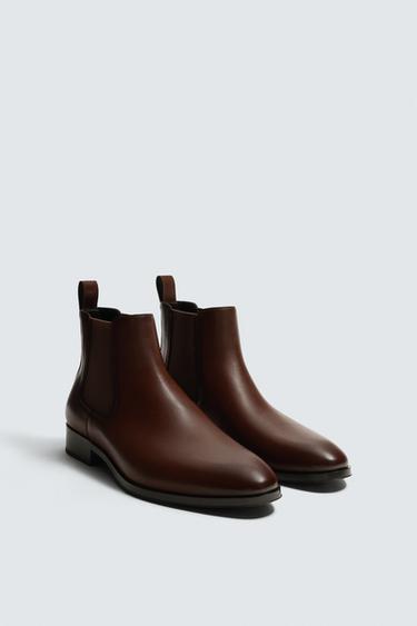 POINTED CHELSEA BOOTS - Brown by Zara