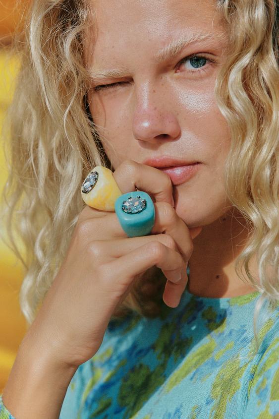 RESIN JEWEL RING - Light blue by Zara - Image 0