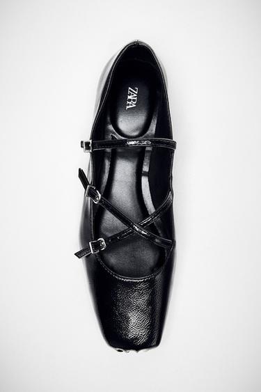 CRACKLED EFFECT STRAPPY BALLET FLATS - Black by Zara