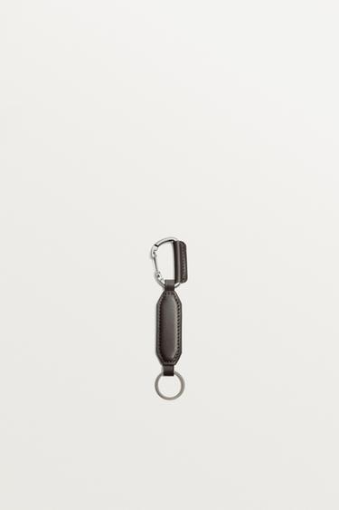 LEATHER KEY RING - Brown by Zara