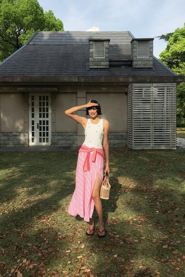 Zara {名称} - {颜色}