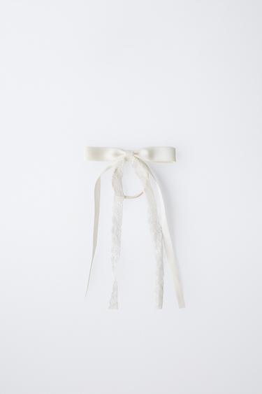 LACE AND PLAIN BOW SNAP CLIP HAIR TIE - Ecru by Zara - Image 0
