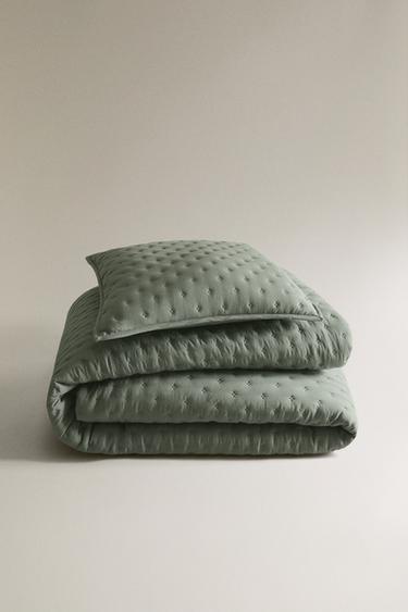 QUILTED QUILT WITH DOTS - Green / Blue by Zara