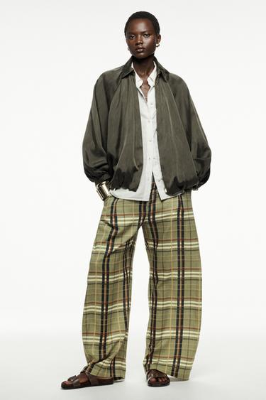 Zara {名称} - {颜色}