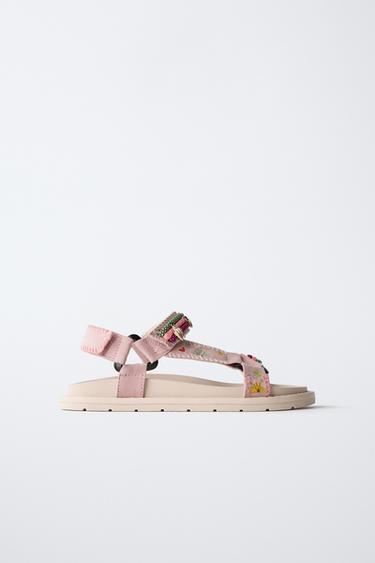 Zara {名称} - {颜色} - 0 图片