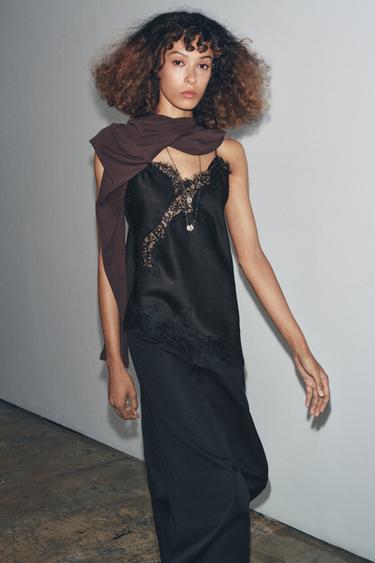 Zara {名称} - {颜色}