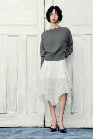 Zara {名称} - {颜色}