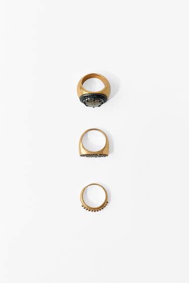 Zara {名称} - {颜色}