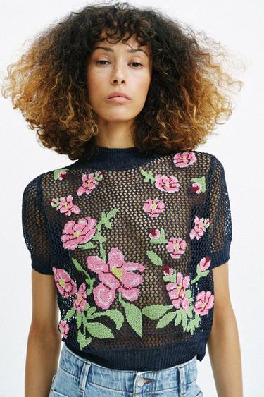 KNIT TOP WITH FLORAL EMBROIDERY - Blue by Zara