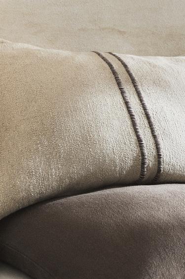 CUSHION COVER WITH LINES - Light beige by Zara