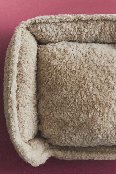 FAUX SHEARLING PET BED - Beige by Zara