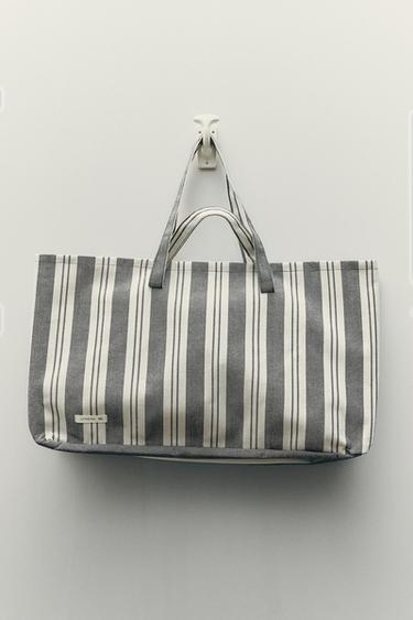 STRIPED COTTON LAUNDRY BAG - Black by Zara