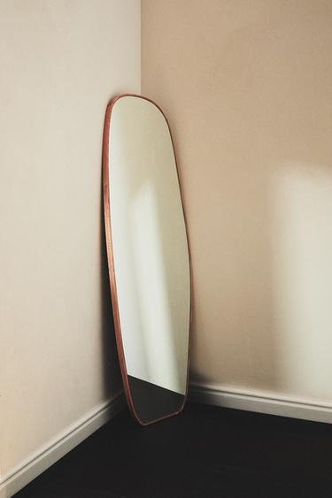 IRREGULAR-SHAPED MIRROR - Light beige by Zara