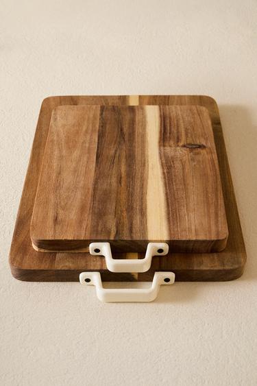 WOODEN CHOPPING BOARD - Brown by Zara