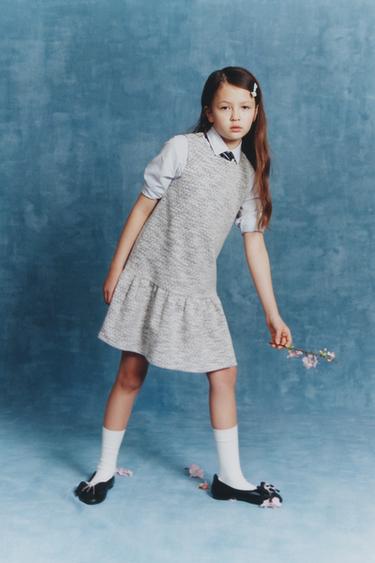 Zara {名称} - {颜色}