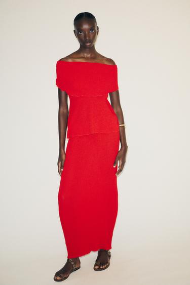 TEXTURED LONG SKIRT - Intense red by Zara