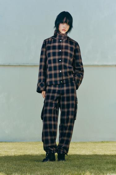 Zara {名称} - {颜色}