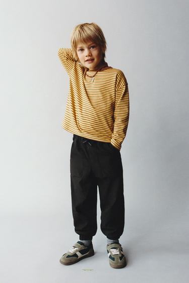 Zara {名称} - {颜色}