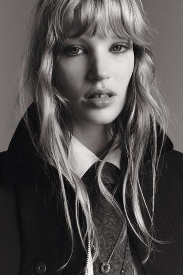 Zara {名称} - {颜色}