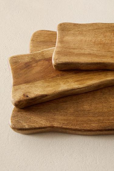 IRREGULAR WOODEN CHOPPING BOARD - Light beige by Zara