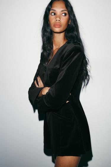 Zara {名称} - {颜色}