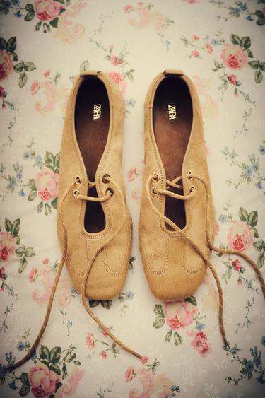 LEATHER BALLET FLATS WITH SHEEPSKIN - Sand Brown by Zara