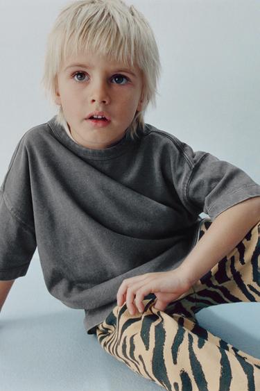 PLAIN GARMENT DYE T-SHIRT - Black by Zara