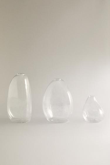 SMALL IRREGULAR GLASS VASE - Transparent by Zara