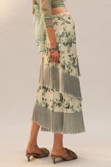 LIMITED EDITION FLORAL FRINGED SKIRT - Printed by Zara