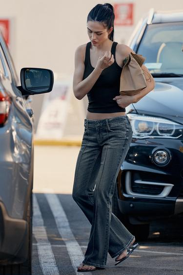 Zara {名称} - {颜色}