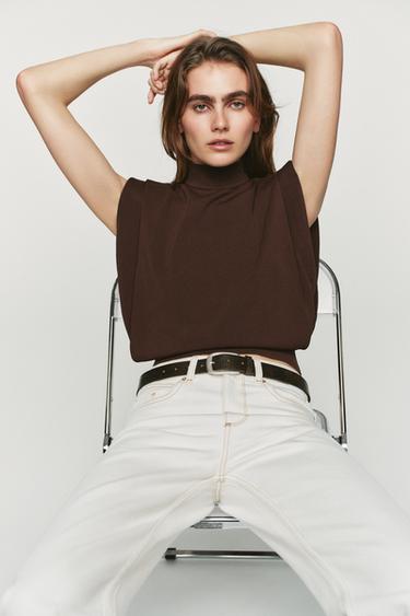 100% CRACKLED LEATHER BELT - Brown by Zara