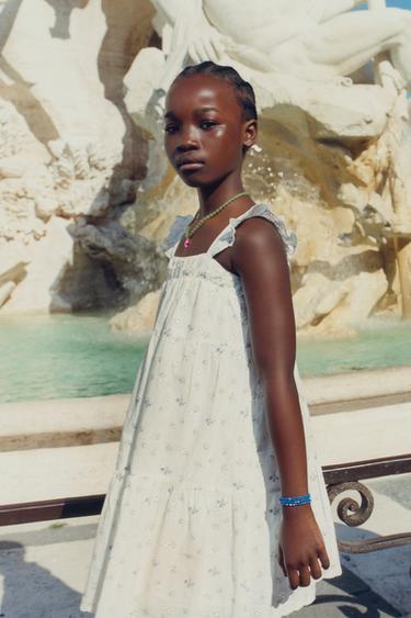 Zara {名称} - {颜色}