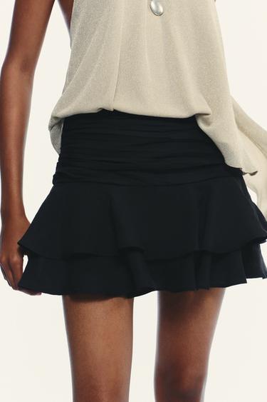 RUFFLE SKORT - Black by Zara