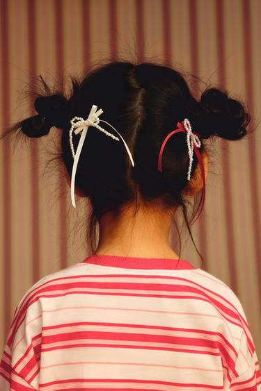 Zara {名称} - {颜色}