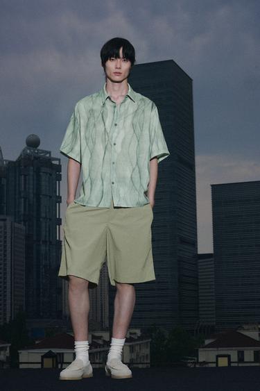TECHNICAL PLEATED BERMUDA SHORTS - Mid-green by Zara
