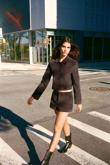 VELVET SHORTS - Taupe grey by Zara