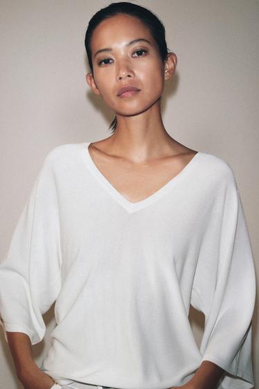 FLUID V-NECK KNIT JUMPER - White by Zara