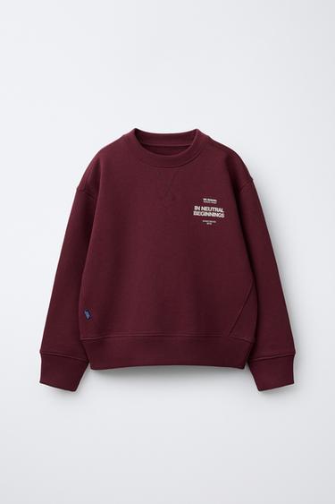 SLOGAN AND LABEL SWEATSHIRT - Burgundy by Zara