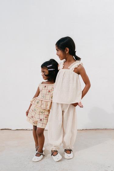 Zara {名称} - {颜色}