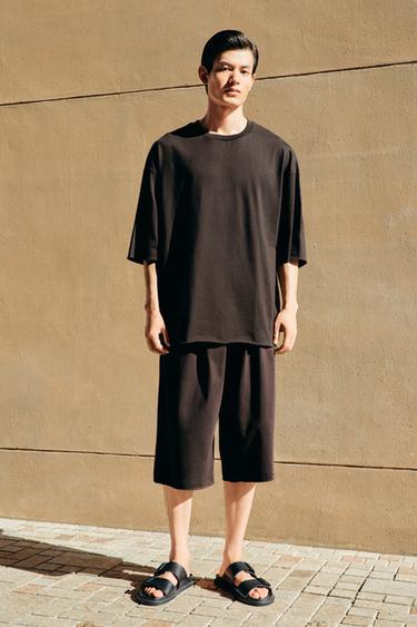 OVERSIZED FIT T-SHIRT - Brown by Zara