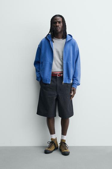 PINSTRIPE PLEATED BERMUDA SHORTS - Blue by Zara