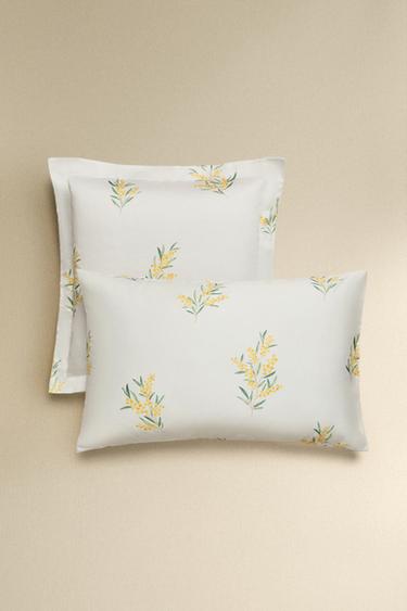 MIMOSA PRINT SATEEN PILLOWCASE - Oyster-white by Zara